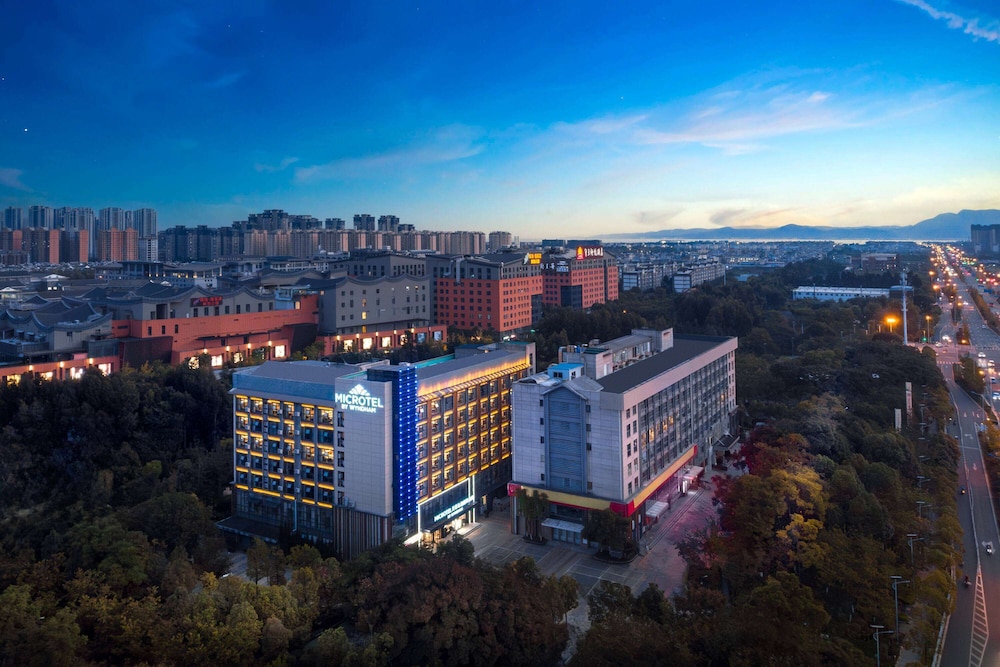 Microtel by Wyndham Kunming Guandu 4/27