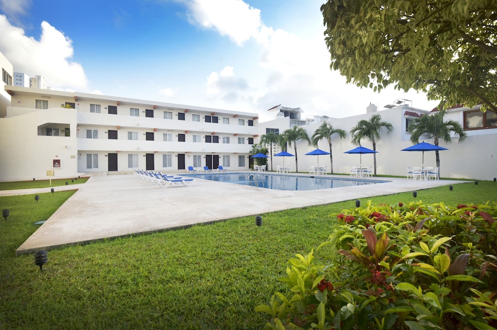 Hotel Bonampak 7/33