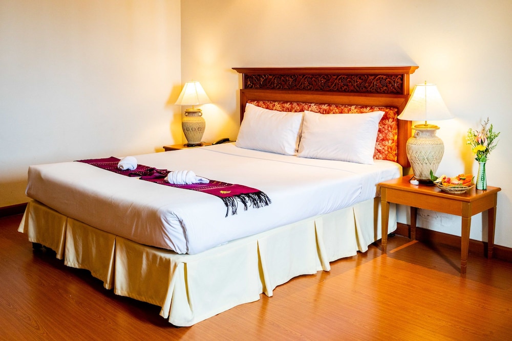 Hatyai Paradise Hotel Resort 12/56