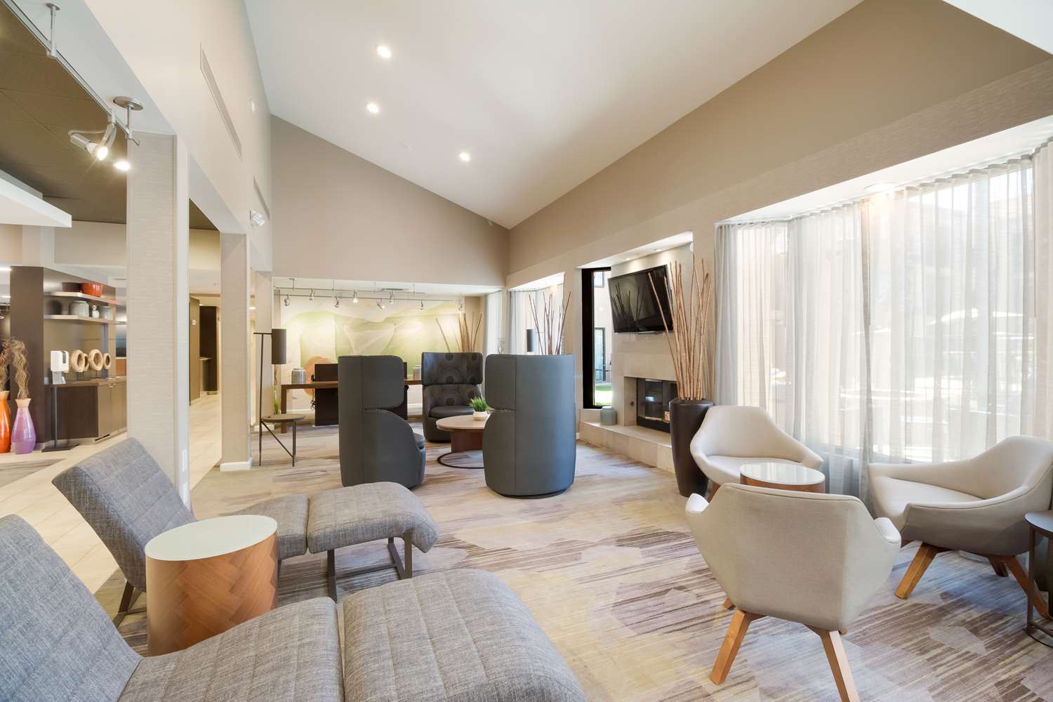 Sonesta Select Huntington Beach Fountain Valley 27/38