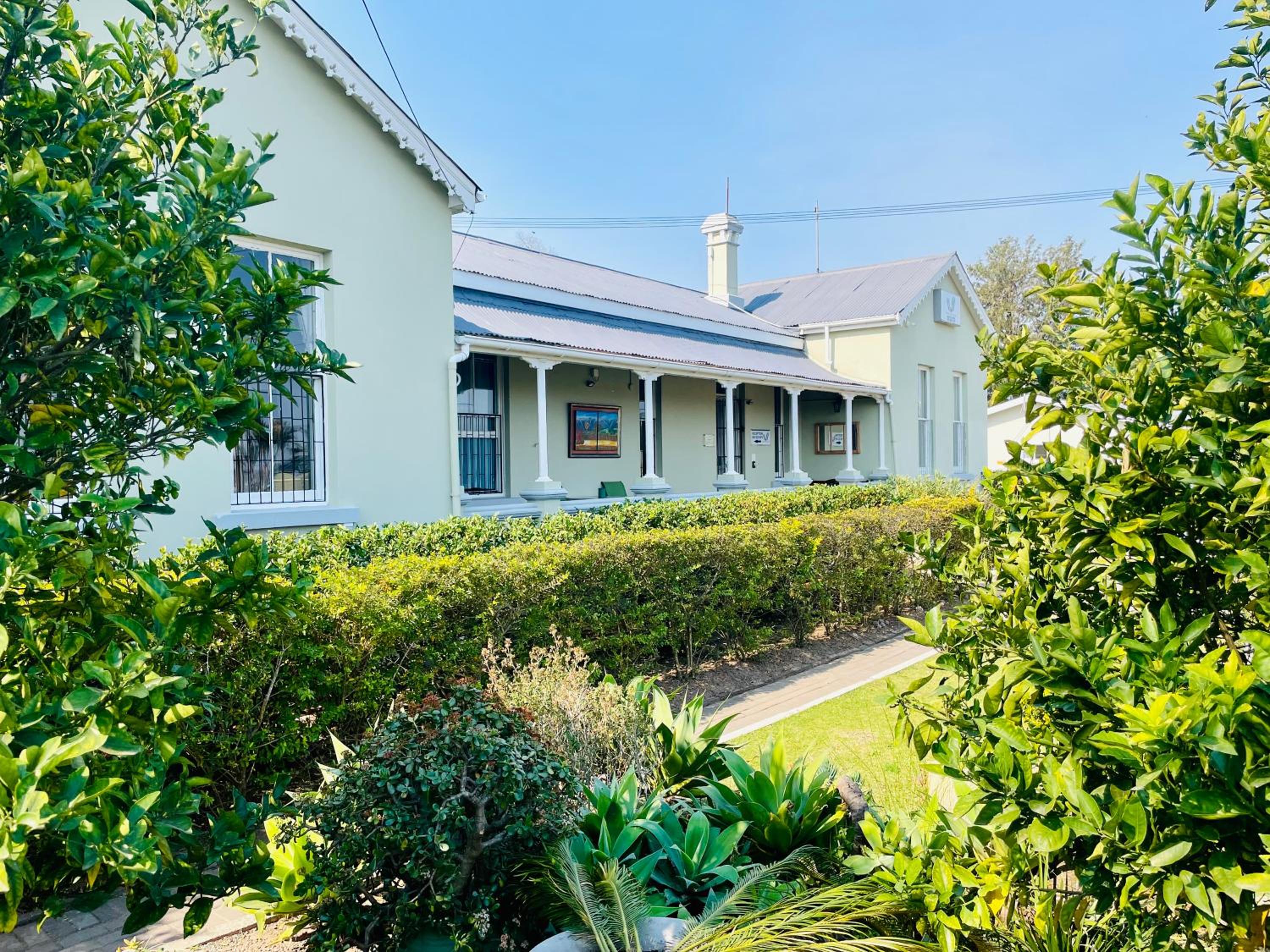Dreamers Guest House 17/24