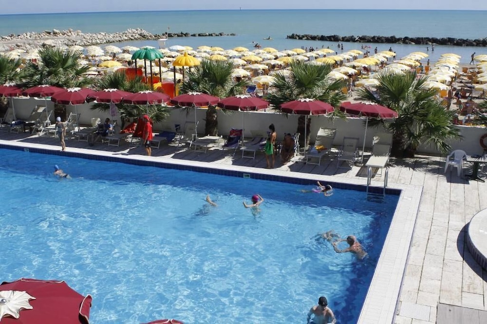 Club Esse Mediterraneo 14/30