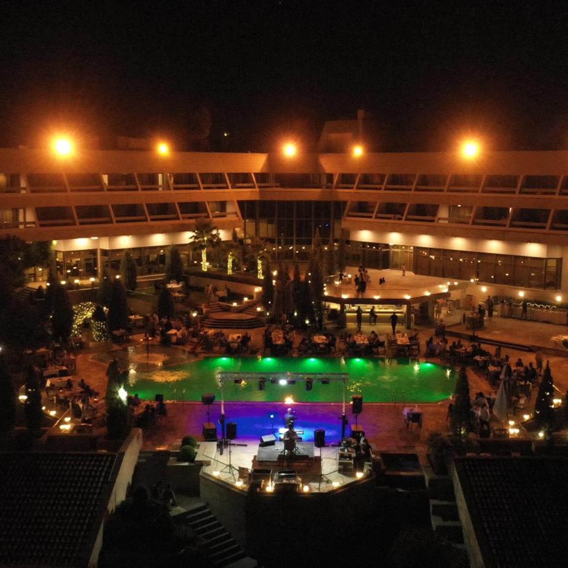 Ashur Hotel in Topzawa