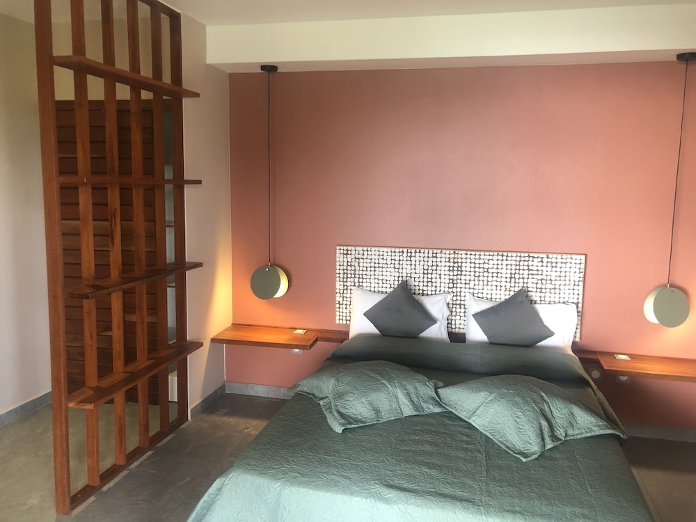 Habitation Grande Anse 25/83