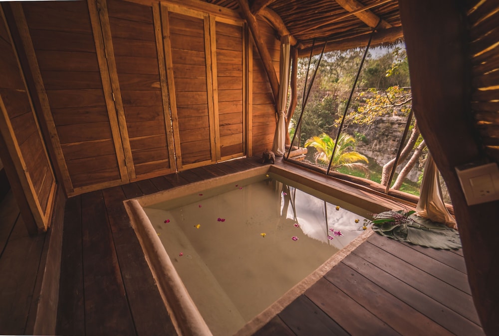 Destino Mio Mayan Jungle Retreat 24/56