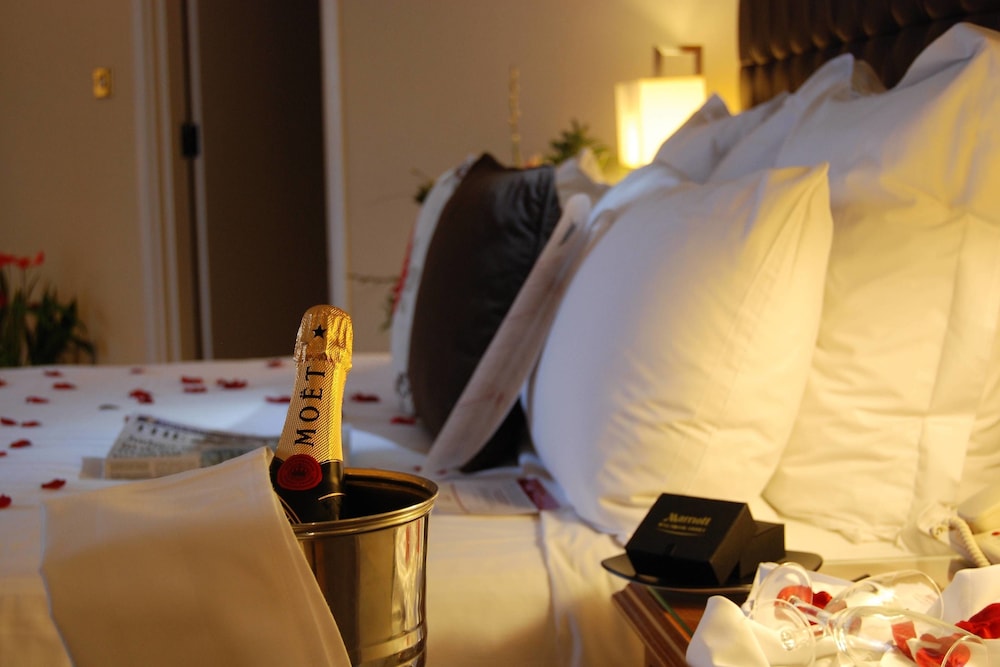 Delta Hotels by Marriott Waltham Abbey 6/29