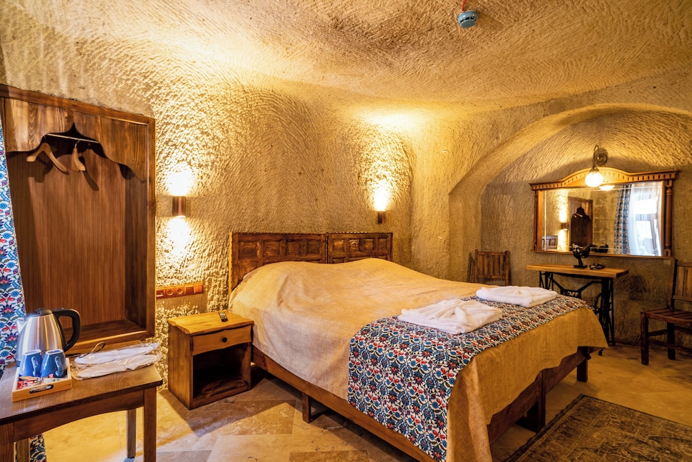 Cappadocia Inans Cave 16/50