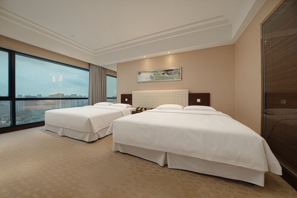 غرفة بسريرين مزدوجين بإطلالة على المدينة، Four Points By Sheraton Hangzhou 4/7