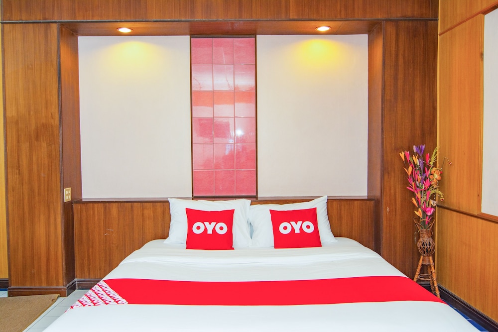 OYO 534 Phasuk Hotel 35/64