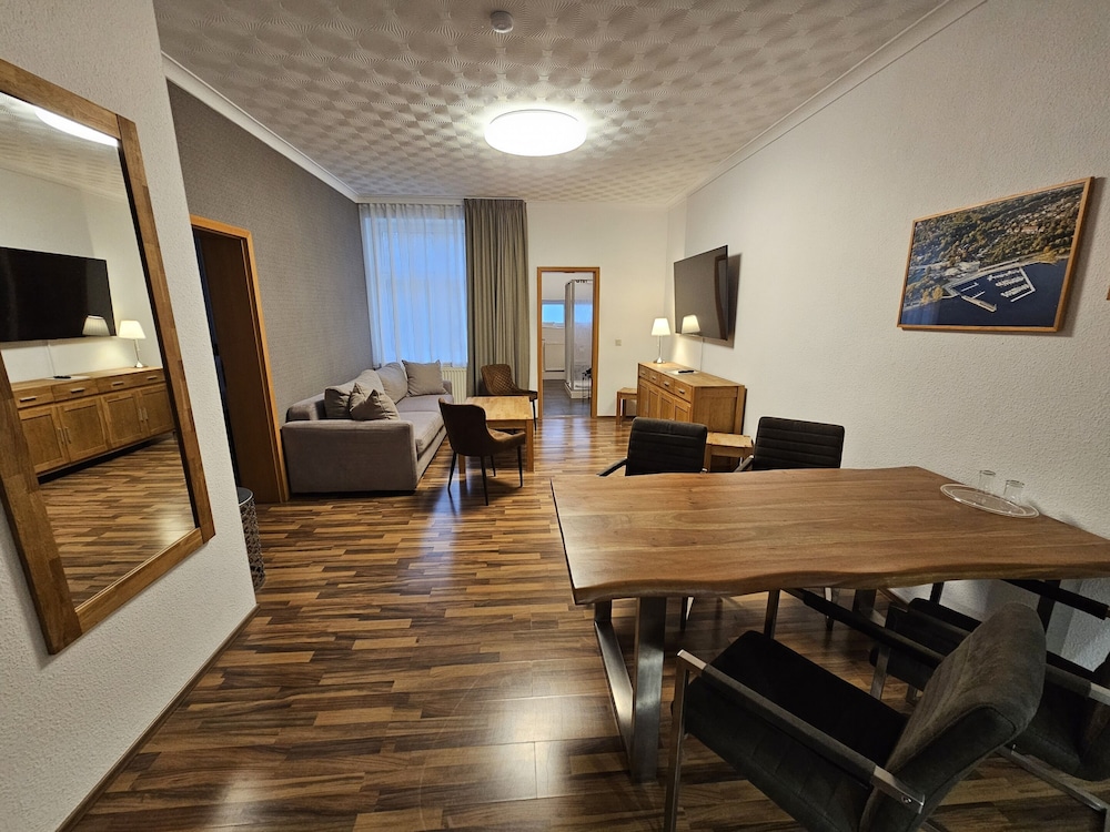 Parkhotel Senftenberg 32/60