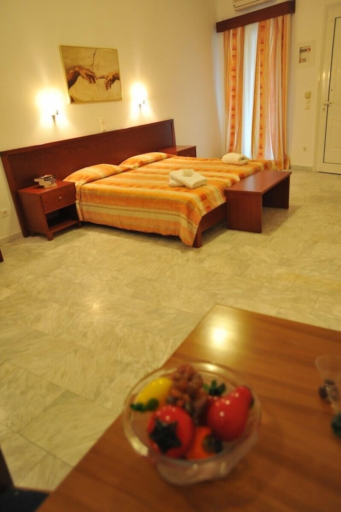 St. Spiridon Hotel 11/16