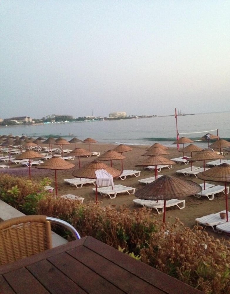 Rubi Hotel 22/63