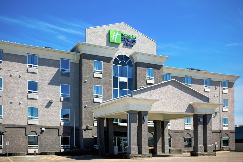 Ramada by Wyndham Prince Albert 4/52