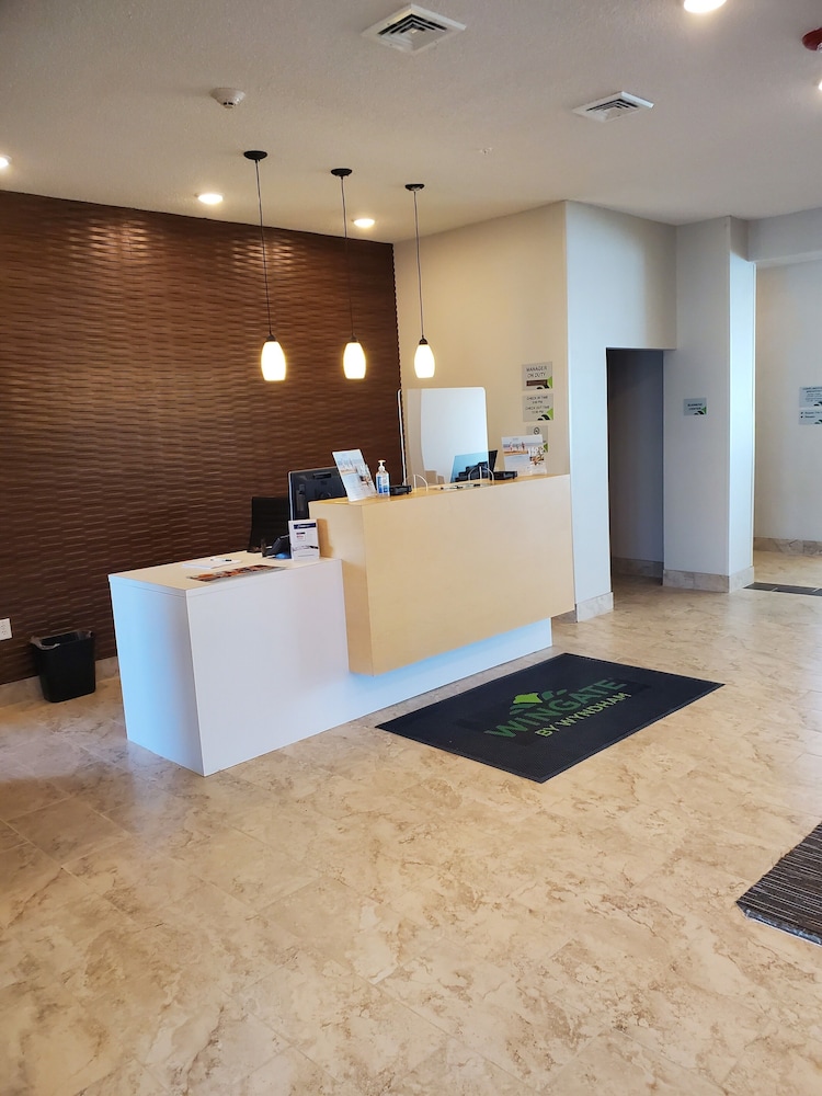 Wingate By Wyndham Christiansburg 3/32