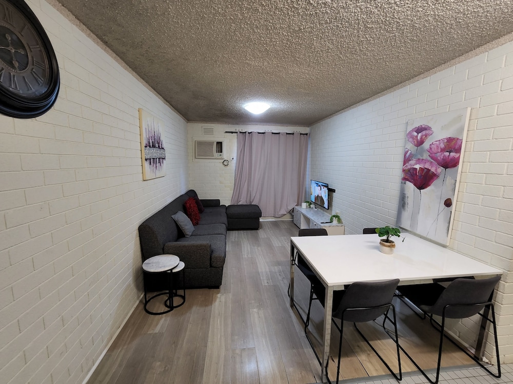 Perth City Apartment Hotel 20/46