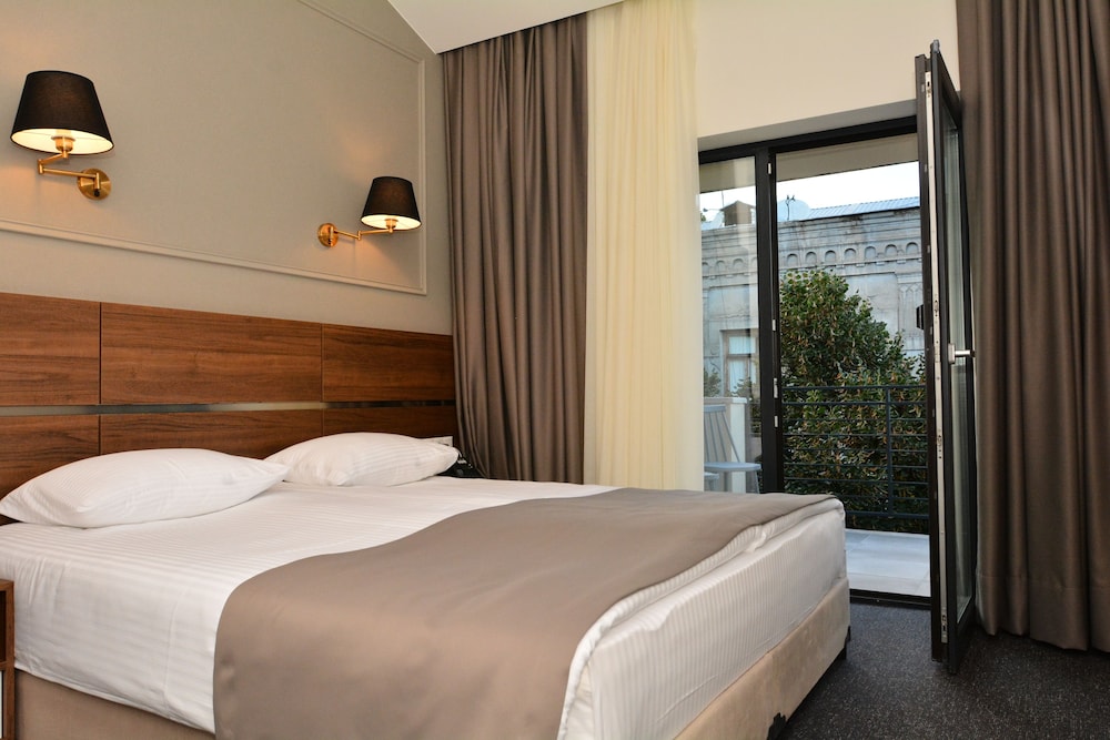 Hotel Garnet Tbilisi 20/50