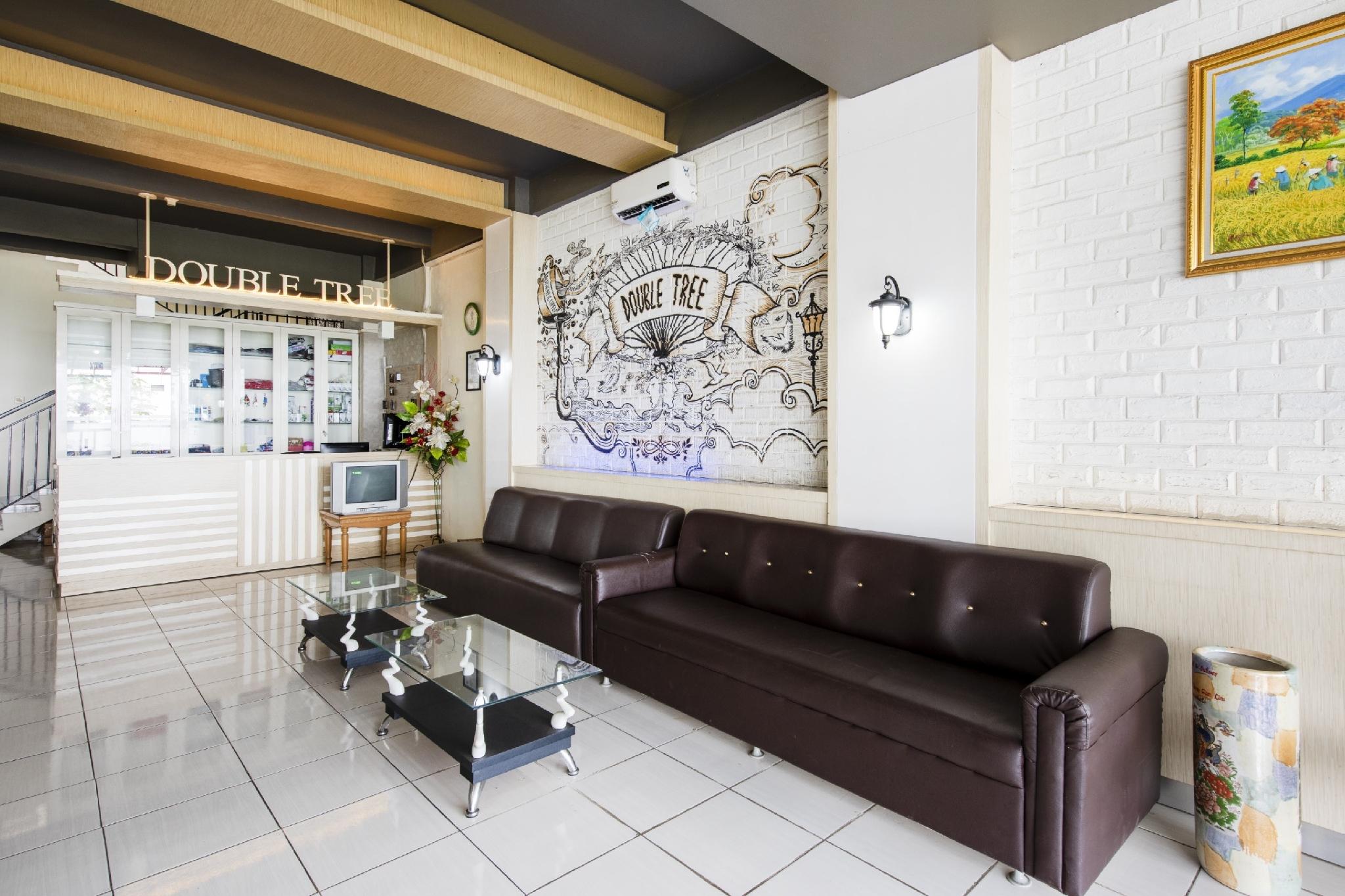 OYO 3746 Double Tree Guesthouse 22/24