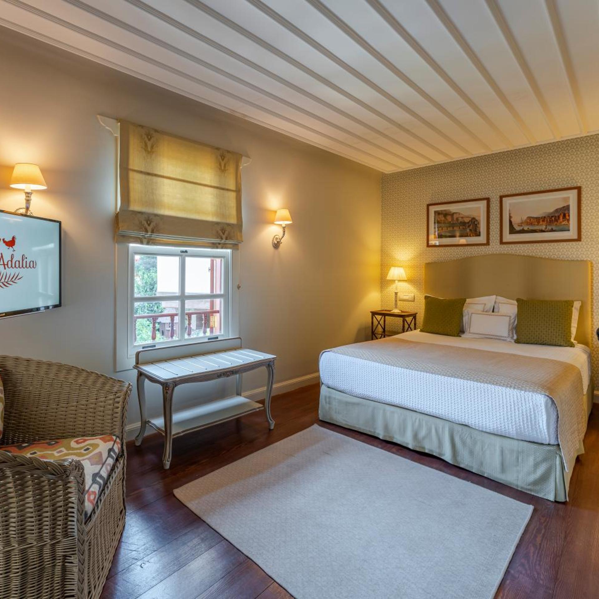 Standard, Double Bed