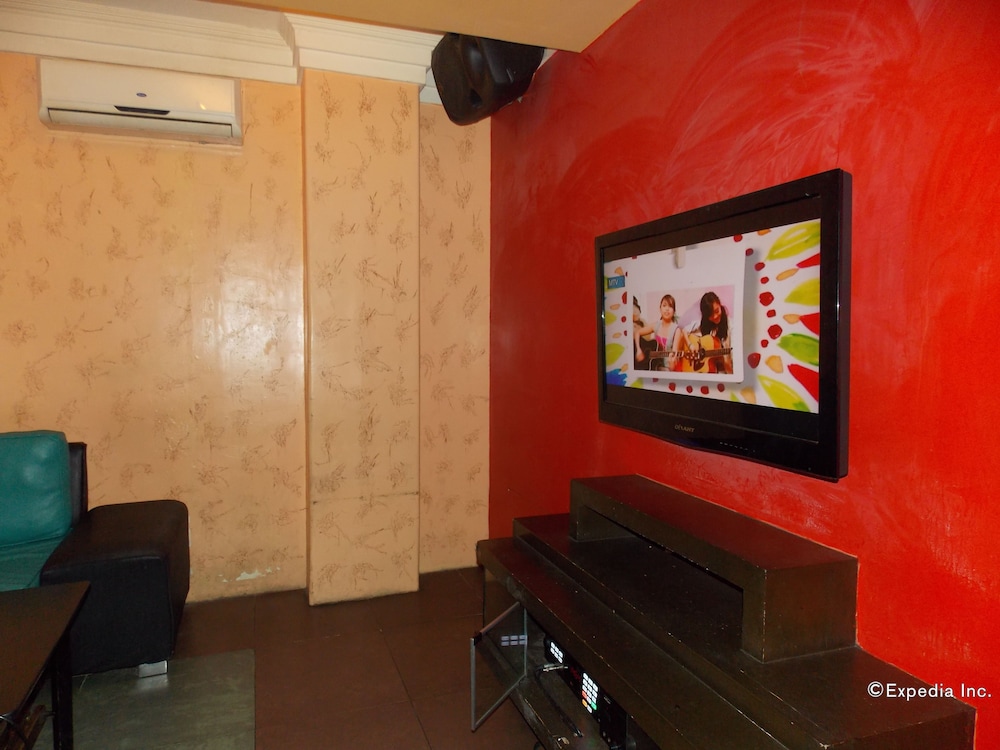 MO2 Westown Hotel Bacolod - Mandalagan 9/50