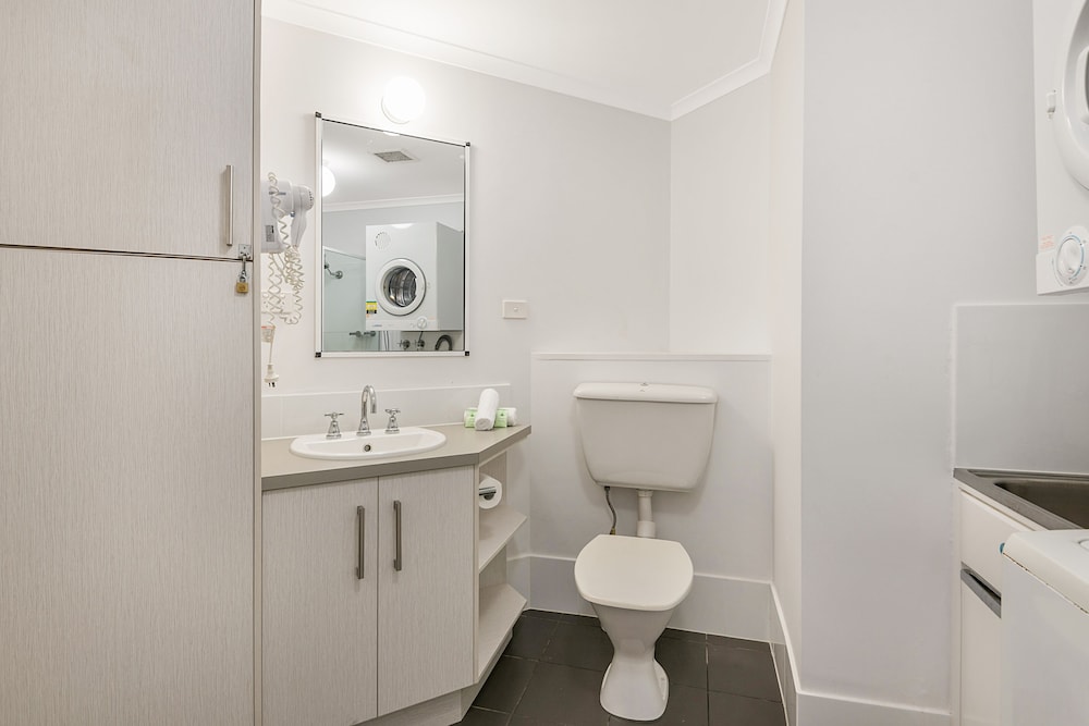 Outrigger Apartments Port Douglas 48/50