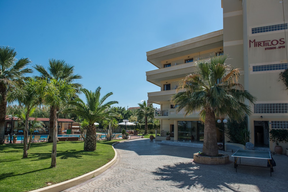 Mirtilos Studios Apartments 40/50