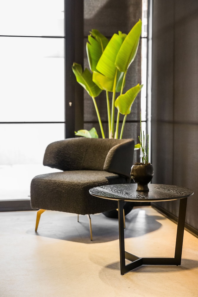 Canale Hotel & Suites - Adults Only 35/50