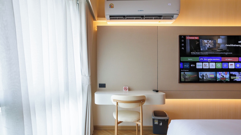 B2 Huai Khwang Premier Hotel 38/50