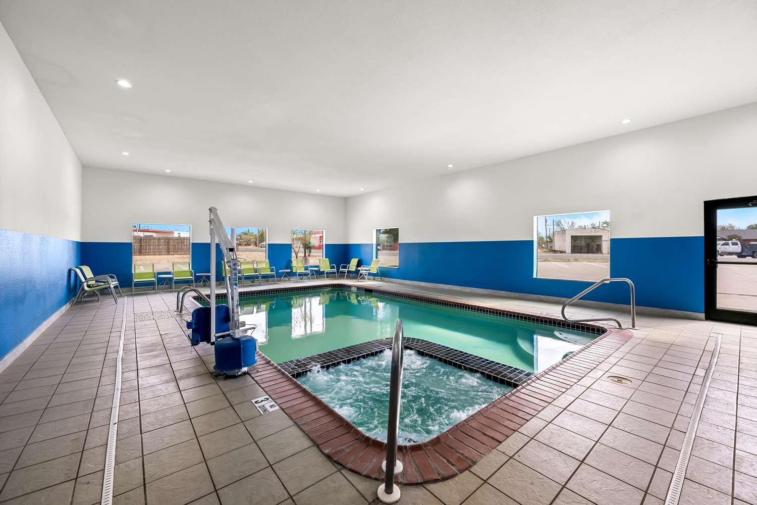 Best Western Palace Inn and Suites 5/12