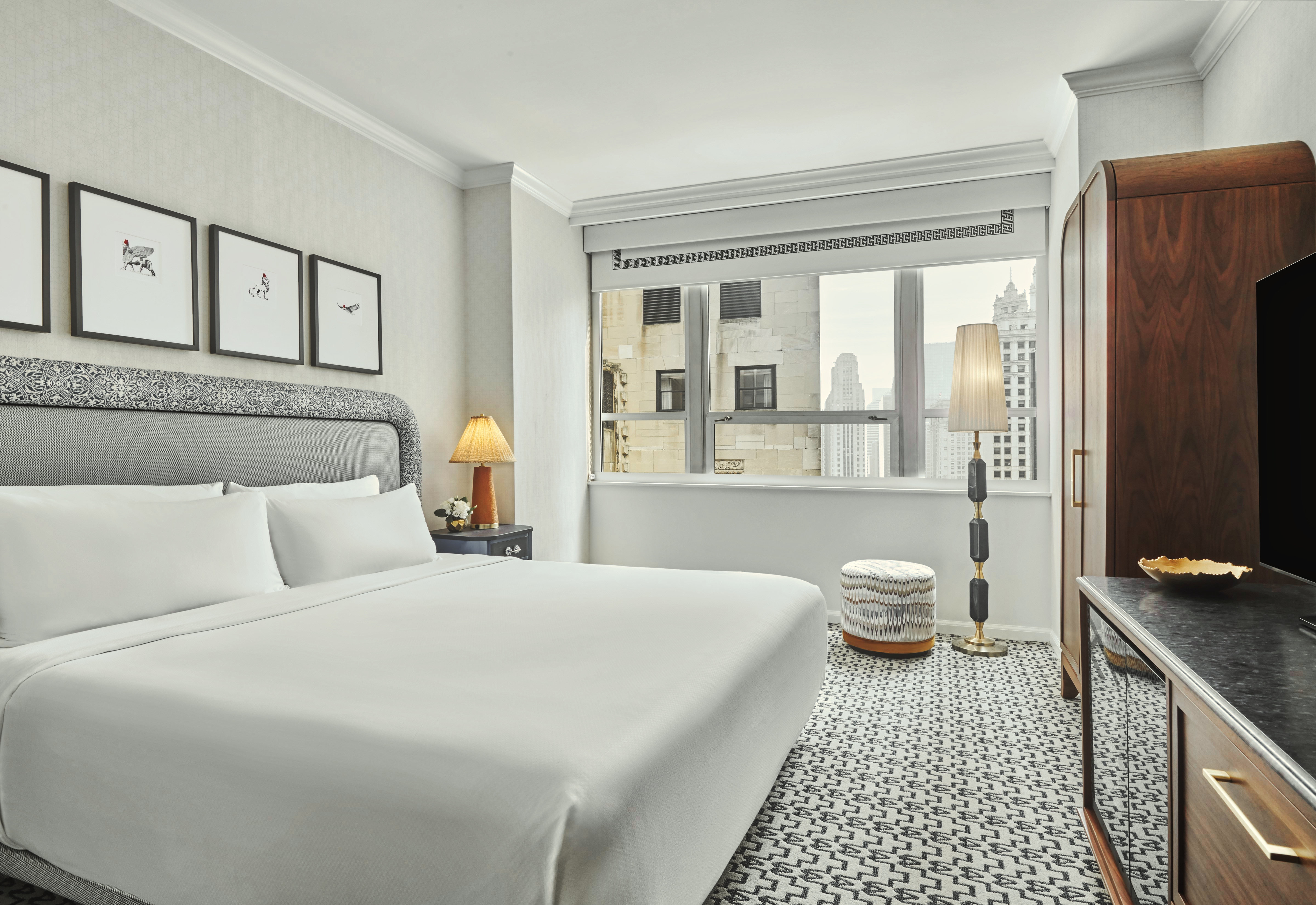 Intercontinental Chicago Magnificent Mile 15/50