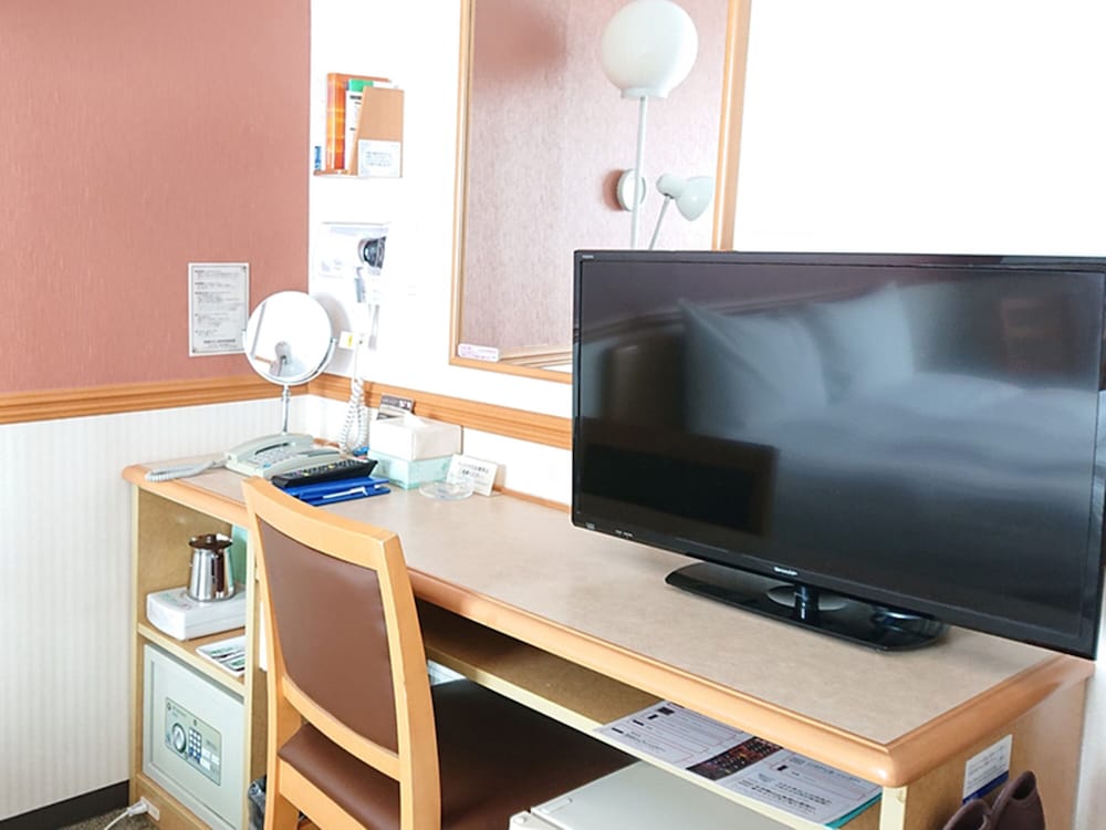 Toyoko Inn Higashi-Hiroshima Saijo Ekimae 46/52