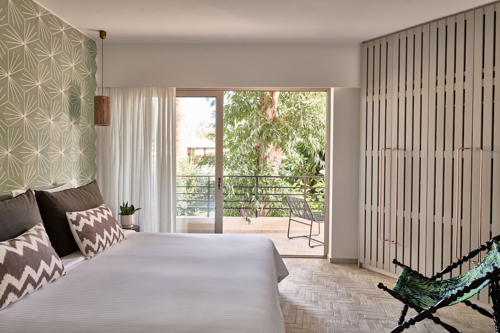 Phaea Cretan Malia 14/66