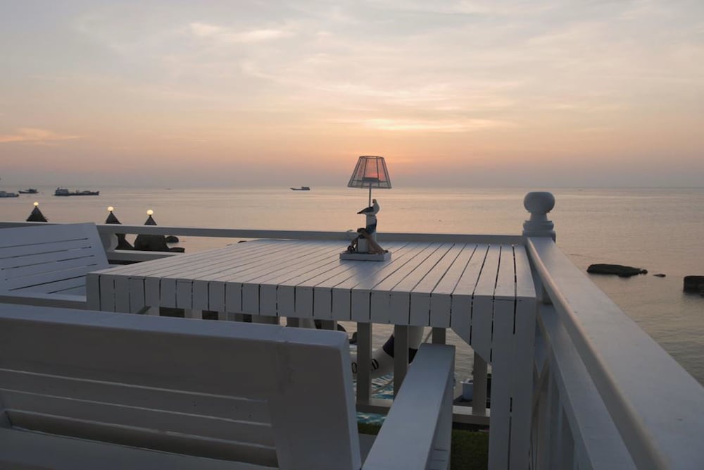 DD Hut Koh Tao 40/50