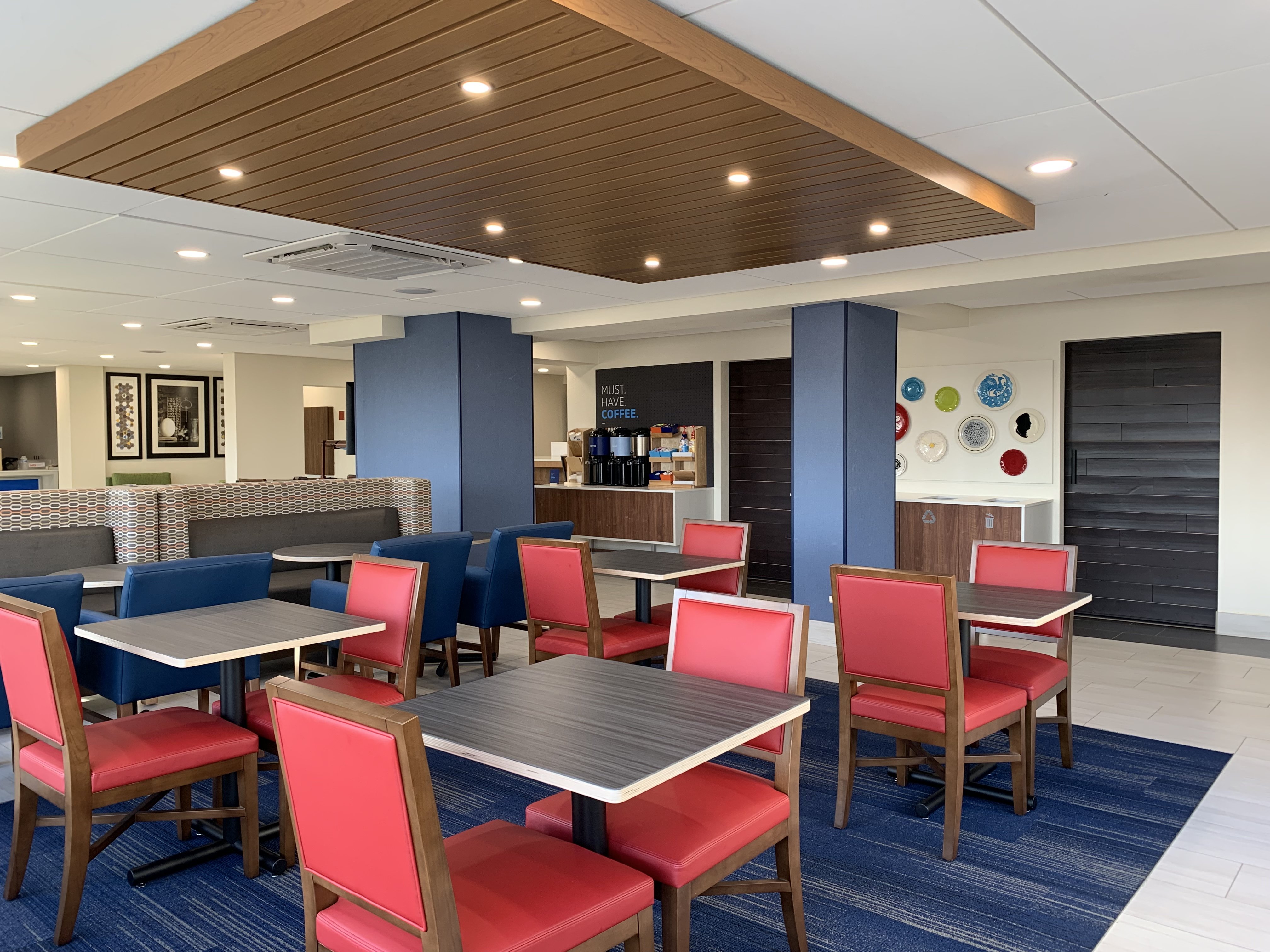 Holiday Inn Express Allentown North 45/62