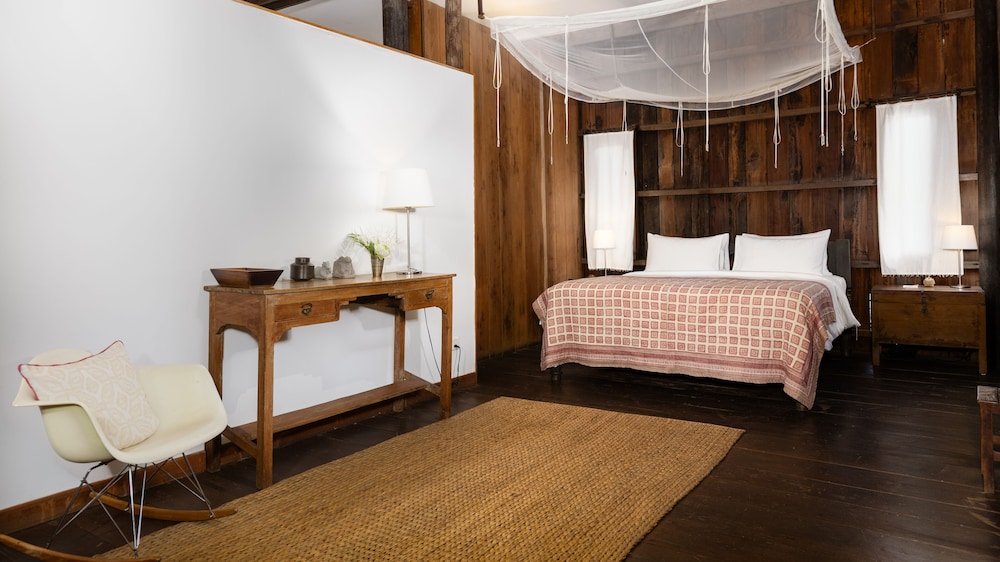 Sala Lodges 19/50