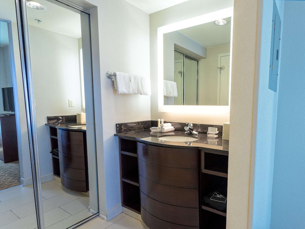 Homewood Suites by Hilton Carlsbad North San Diego County 68/81