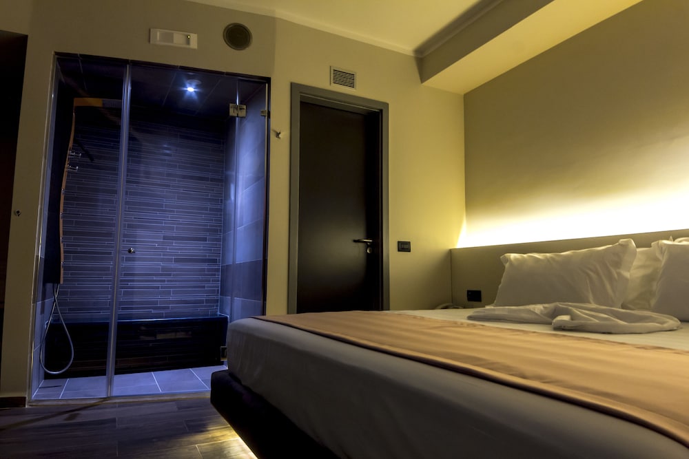 Hotel Pandora Residence 12/50