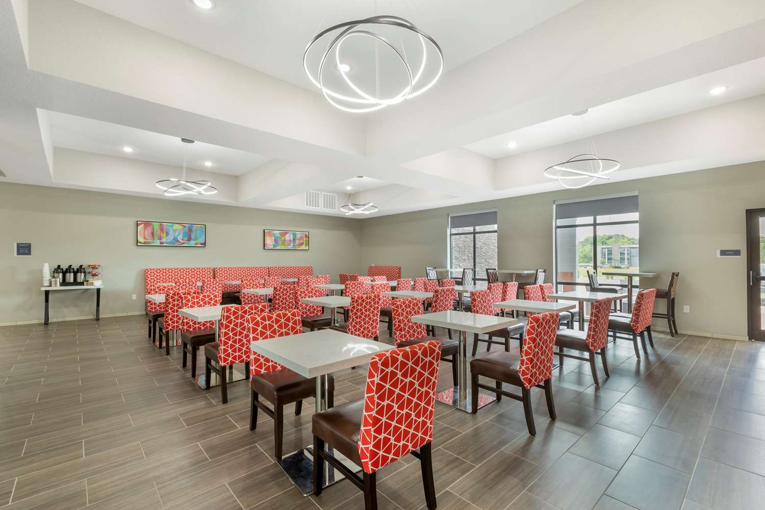 La Quinta Inn & Suites by Wyndham Coralville Iowa City 42/47