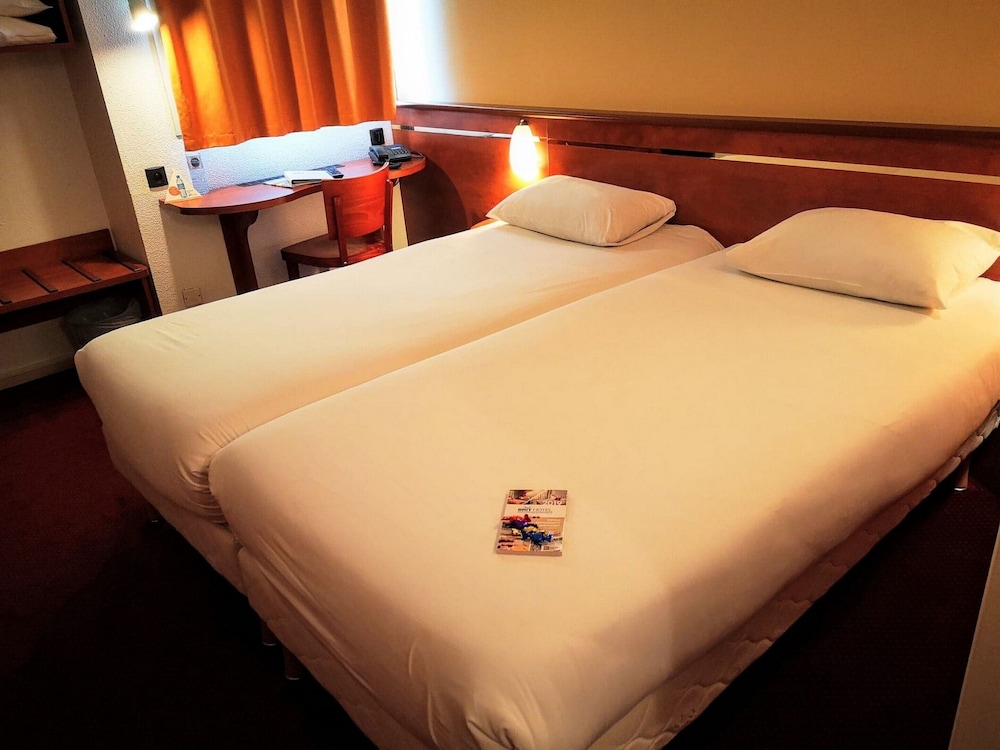 Brit Hotel Bordeaux Aeroport Le Soretel 15/61