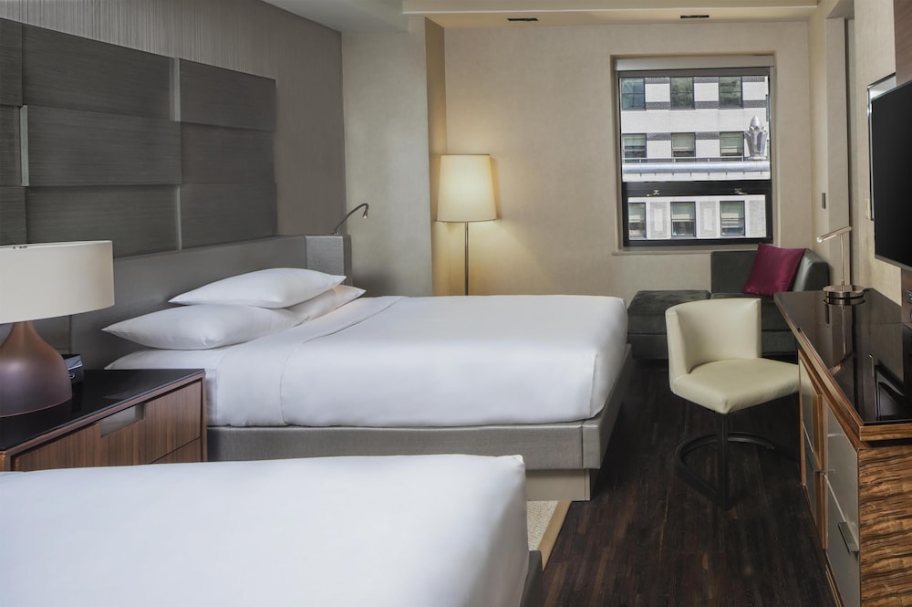 Hyatt Grand Central New York 33/88