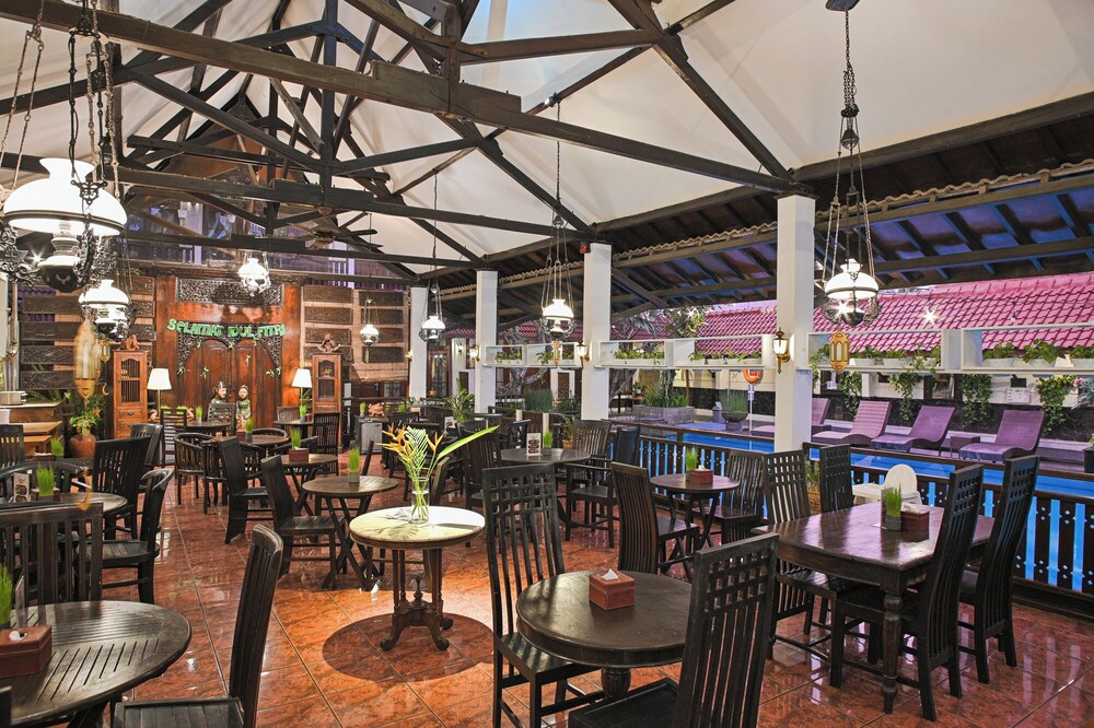 Paku Mas Hotel 25/41