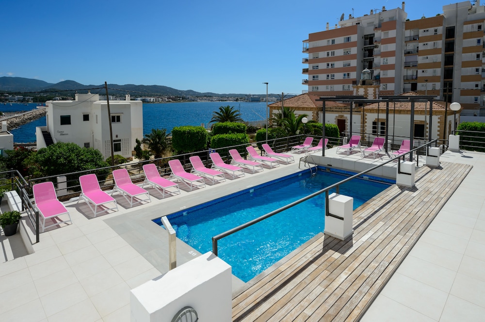 Aparthotel Vibra Sanan - Adults Only 41/43