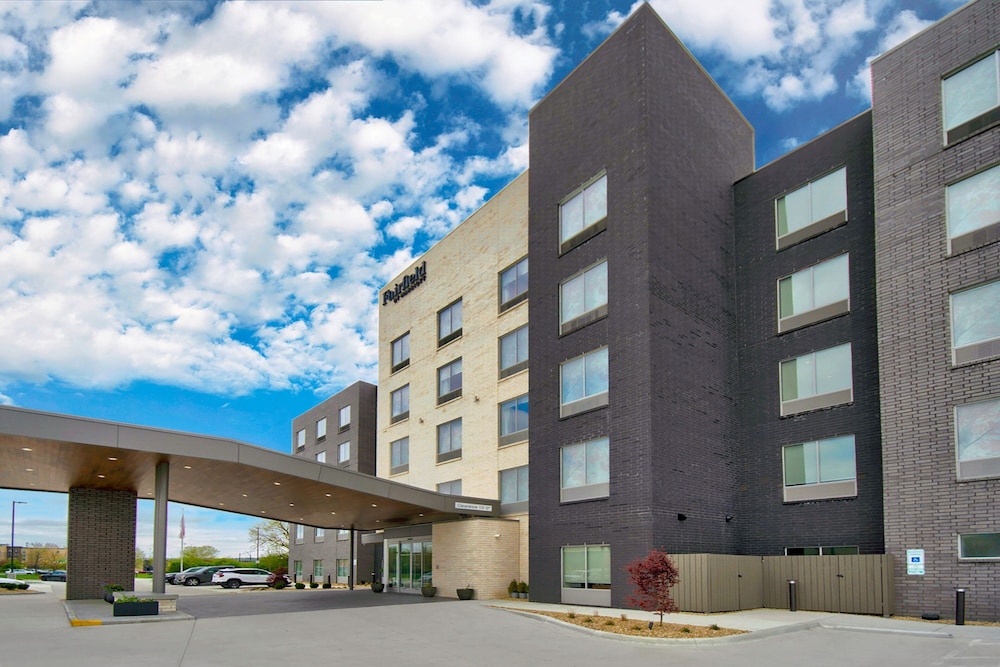 Fairfield Inn & Suites by Marriott Cincinnati North 22/29