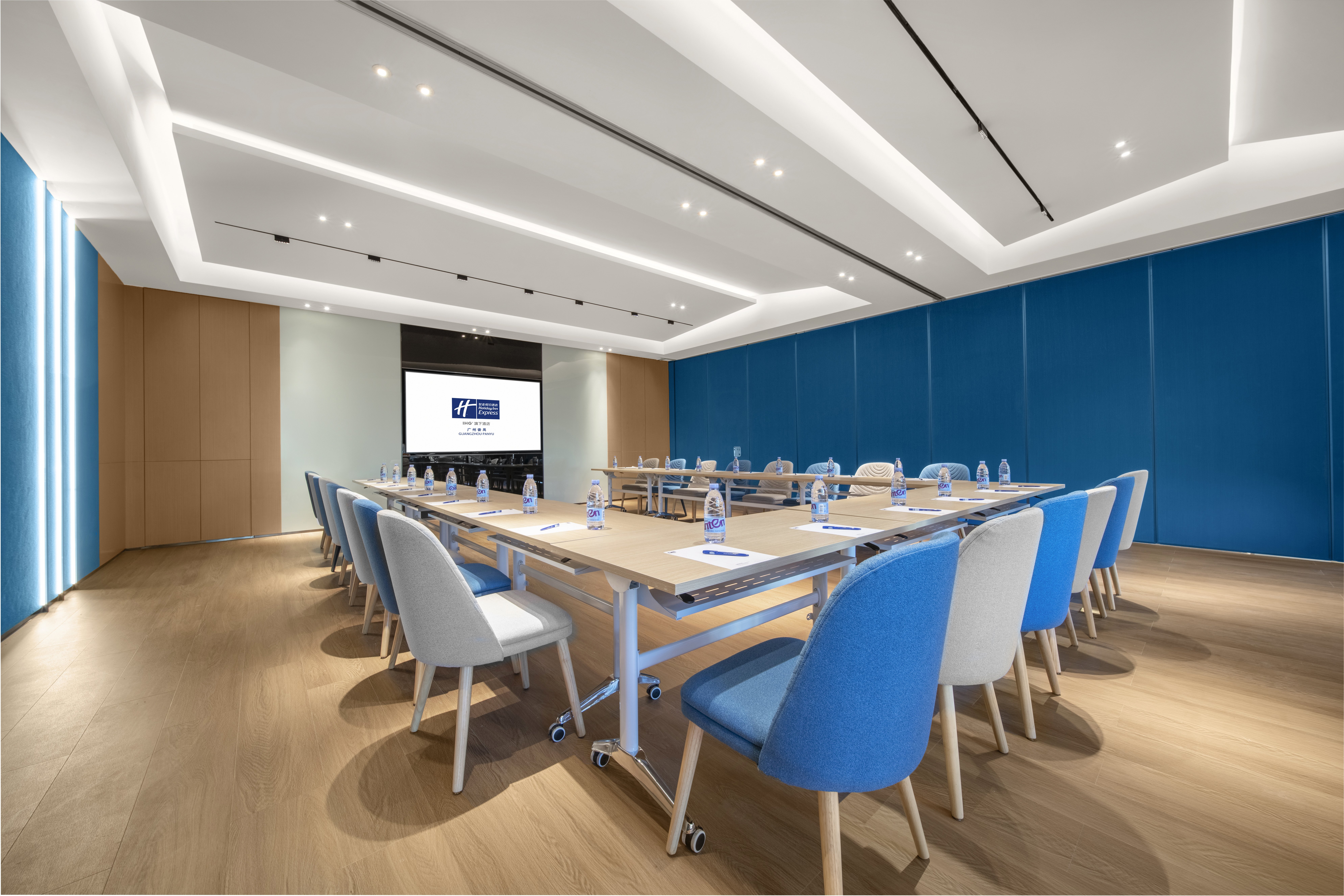 Holiday Inn Express Guangzhou Panyu 31/40