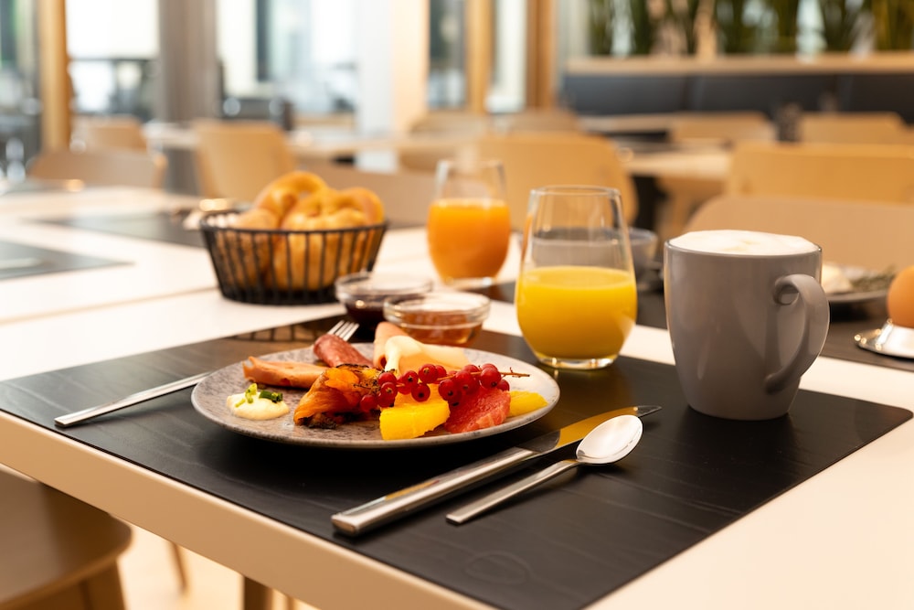 Dekra Congresshotel Wart 28/50