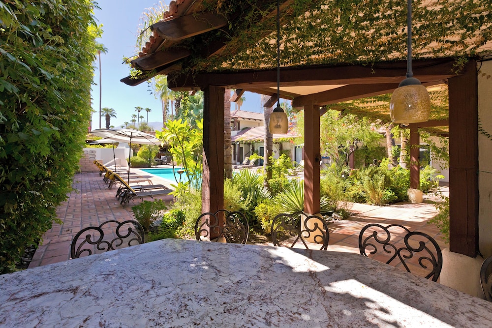 La Maison Hotel - Adults Only 35/50