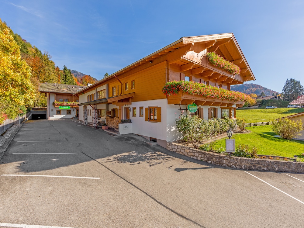 Landhotel Gabriele 33/50