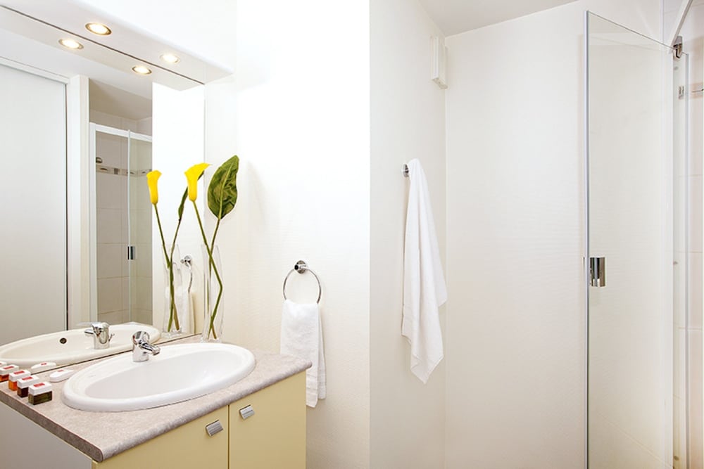 Sejours Et Affaires Rennes Villa Camilla 8/34