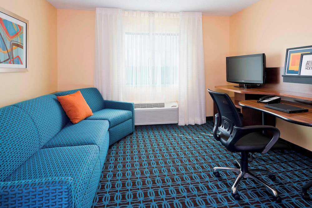 Fairfield Inn & Suites Jackson 48/52