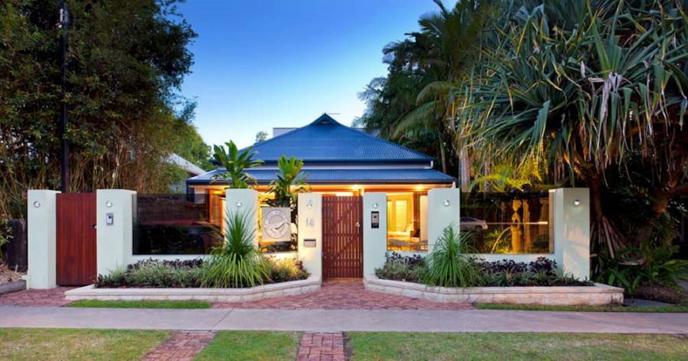 Bay Haven Lodge 69/76