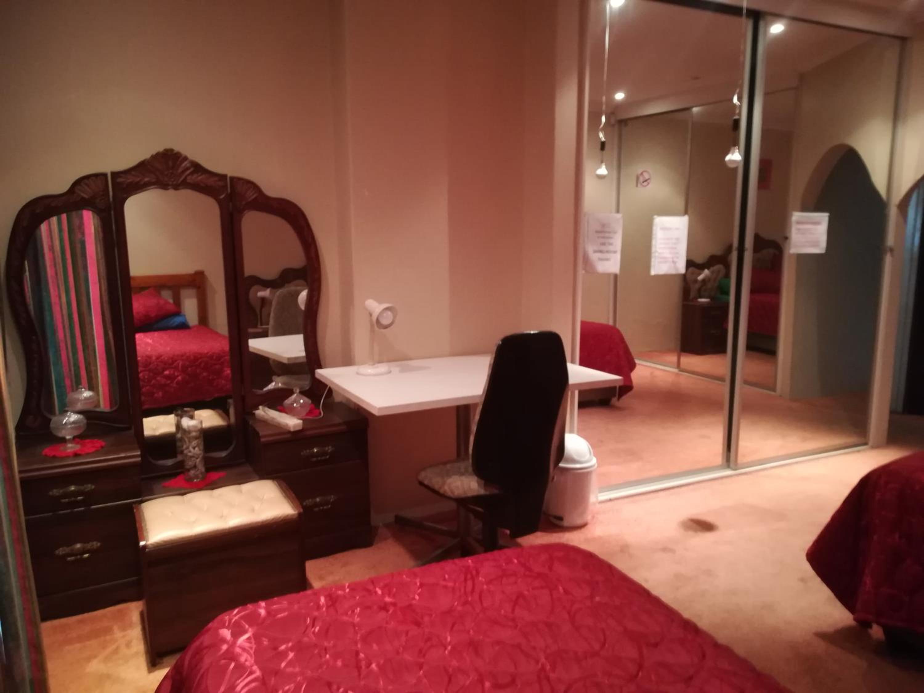 Pilot Inn Accommodation 9/26